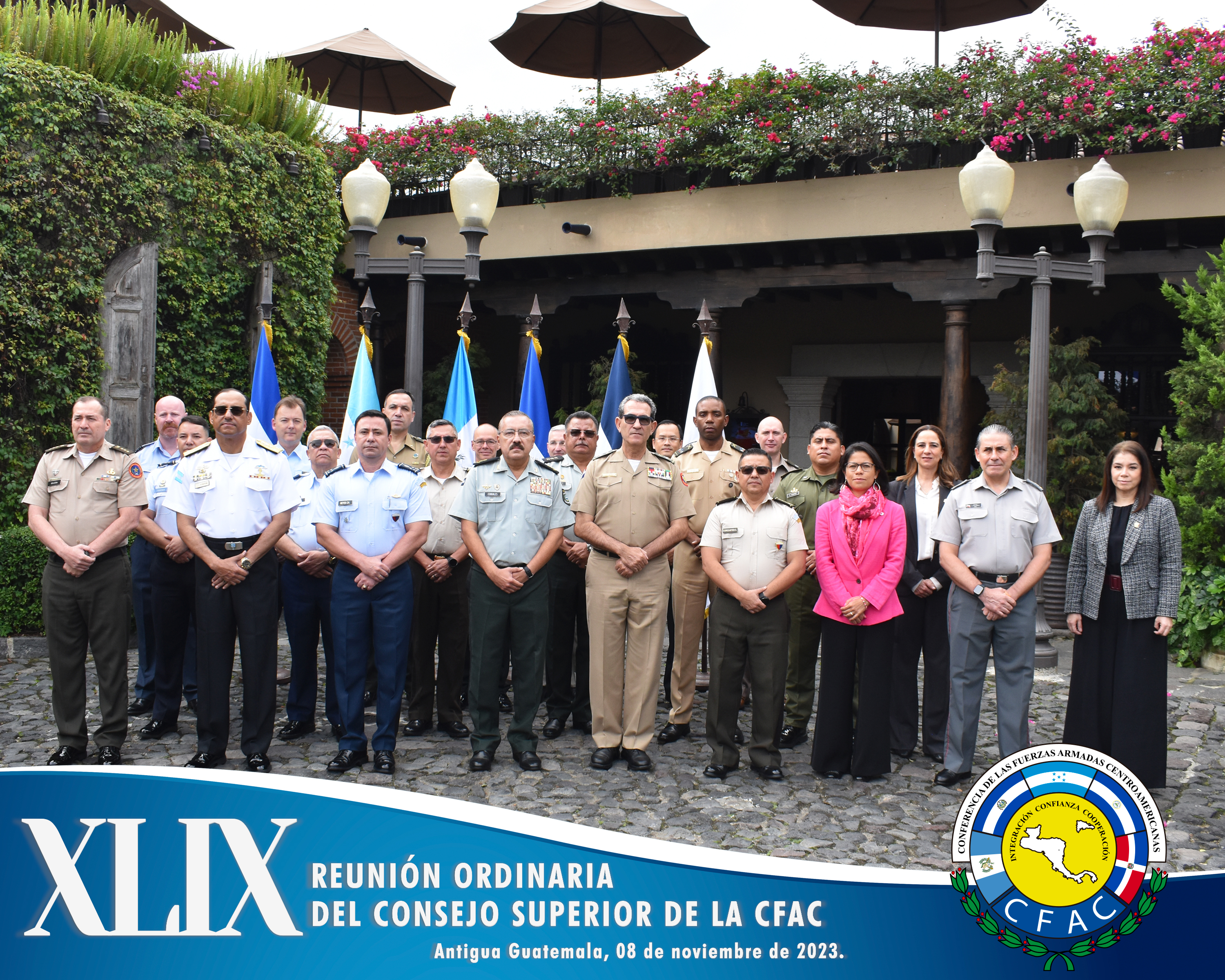 Fotografía Oficial Consejo Superior y Observadores Militares de la CFAC
